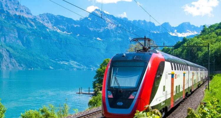 eurostar train image