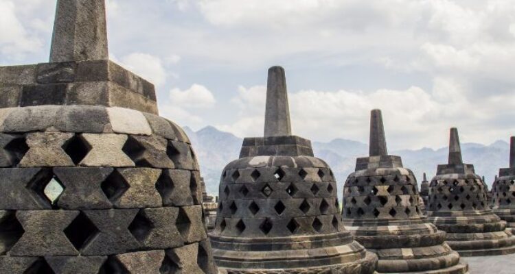 borobudur temple images