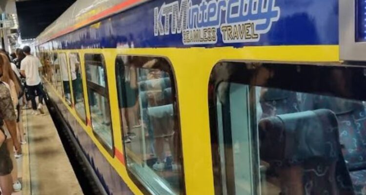 How to Travel from Singapore to Kuala Lumpur with Train Exchange in Gemas