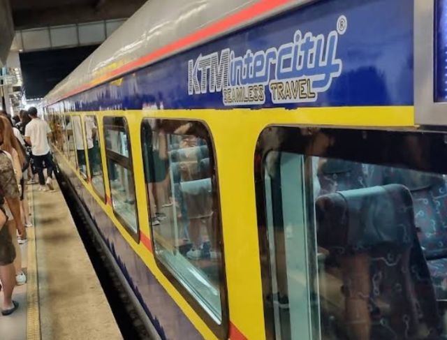 How to Travel from Singapore to Kuala Lumpur with Train Exchange in Gemas