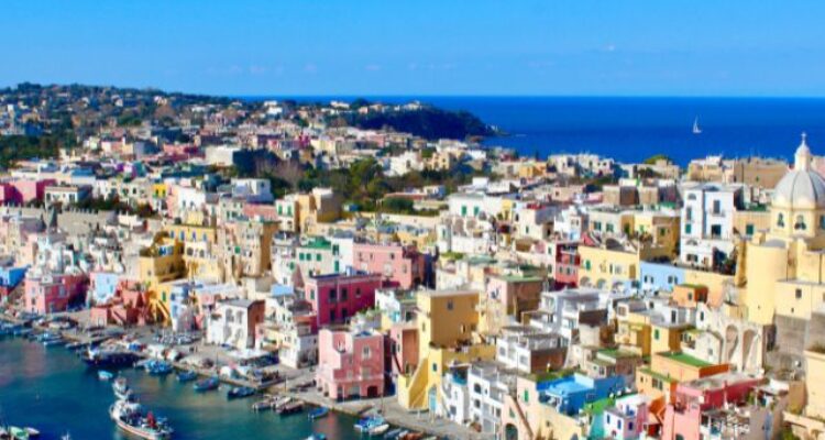 Naples: Love It, Hate It, or Just Be Shocked By It?
