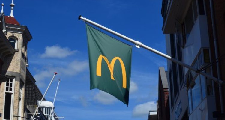 When McDonald’s Becomes a Hotel: China’s Gen Z and Their Wild “Special Forces Travel” Trend