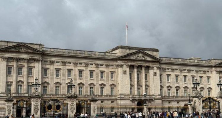 Buckingham Palace's Iconic Gates Need Repair After Touched by Tourists