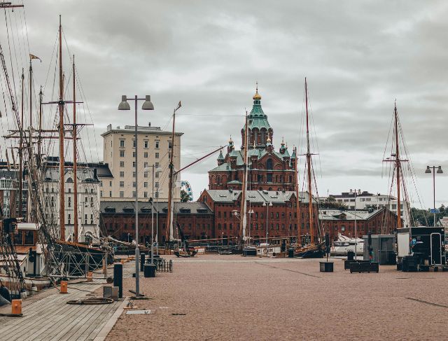 You Can Land, Drop Your Bags, and Never Touch a Steering Wheel