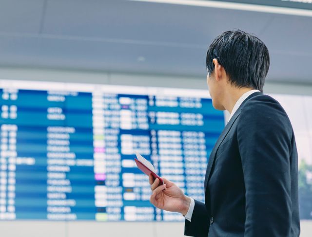 Passenger Goes Berserk at Check-In Counter, Threatens to Hit Officer