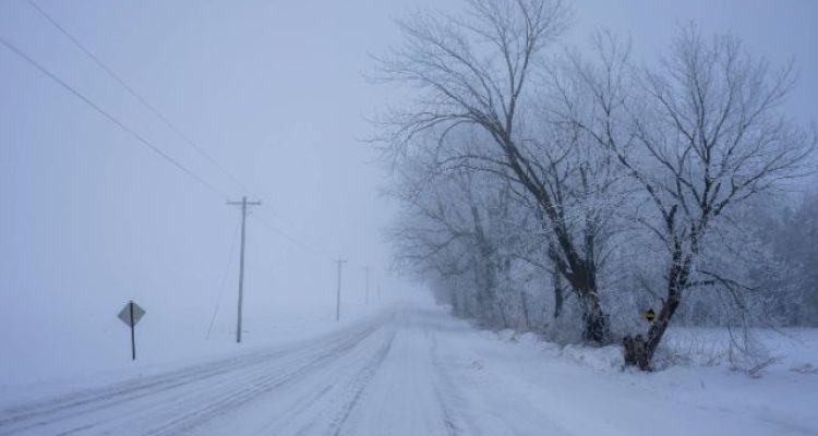 Snowstorm Cancels 10,000 Flights, Forces Airport to Close