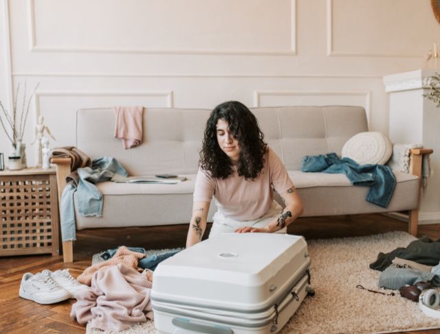 A Simple Solution for Those Who Often Leave Things Behind at Hotels