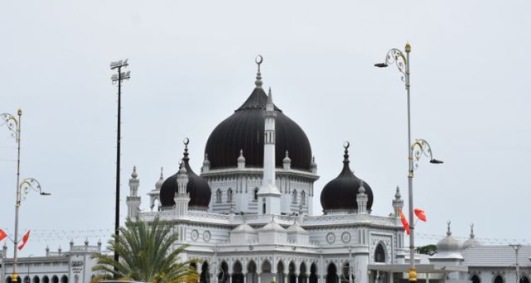 Malaysians Want to Vacation in Their Own Country