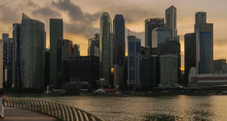 Swiss Tourists Relieved to Return Home After a Week in Singapore