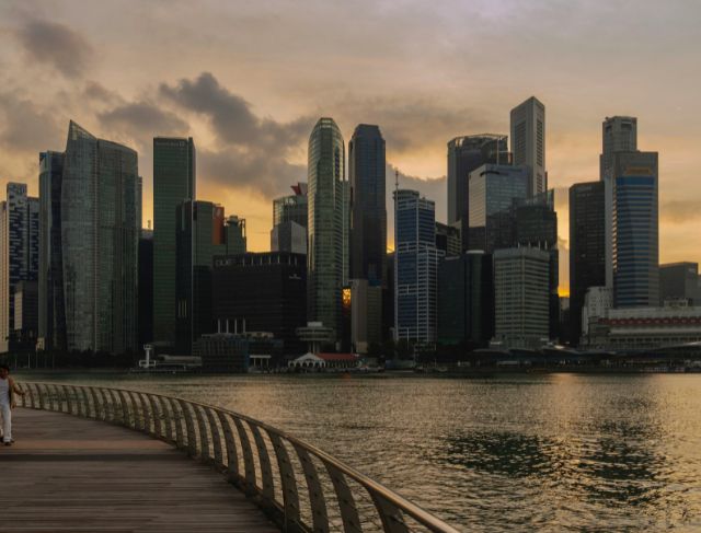 Swiss Tourists Relieved to Return Home After a Week in Singapore