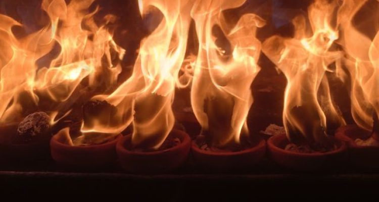 This Flight Catches Fire Due to Vaping!