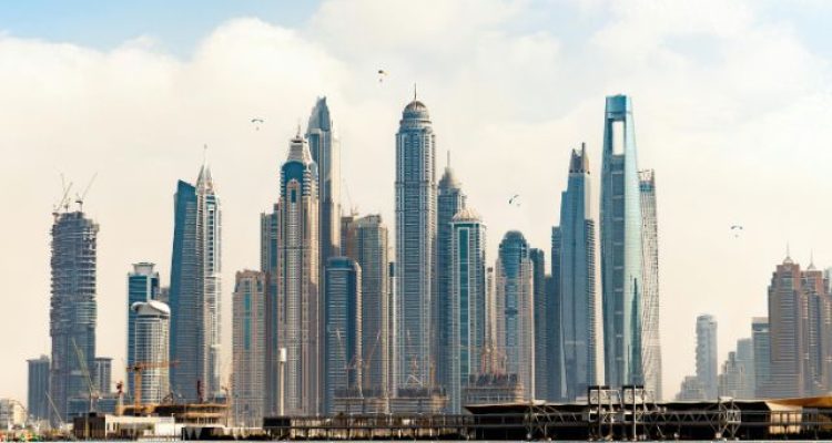 Tourists Exodus from Dubai! Conflict Turns Dubai into a Ghost Town
