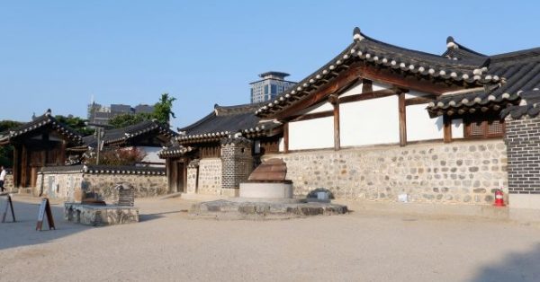 South Korea Rural Abandoned Villages Turned Into Unique “Village Hotels” Inspired by Japan