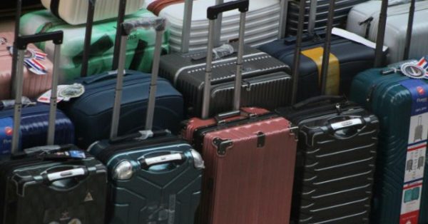 Smart Ways to Get Your Luggage First at Baggage Claim