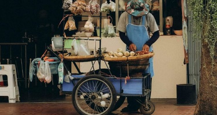 Thailand’s Famous Sidewalk Food Culture Faces Major Changes