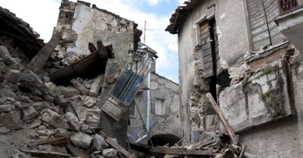 Japan Earthquake Sparks Australia Travel Warning