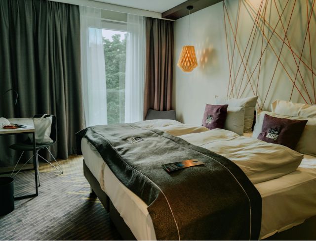 Why a Comfortable Hotel Room Does Not Always Guarantee a Good Night’s Sleep