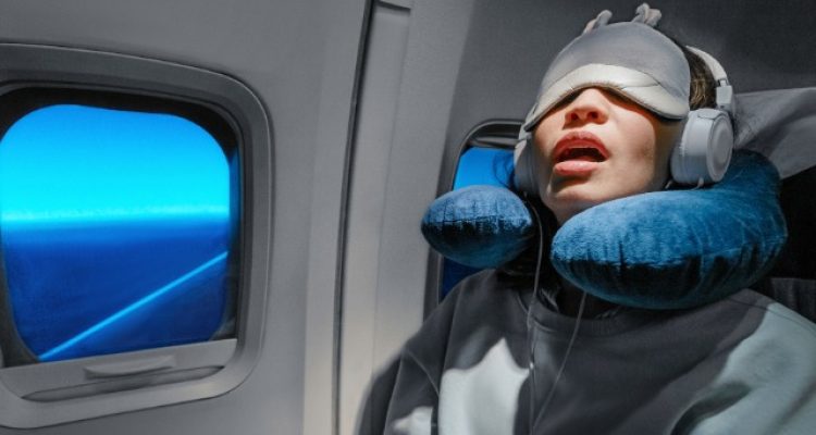 How to Reduce the Effects of Jet Lag While Traveling