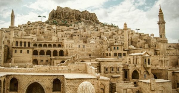 South Korean Tourist Converts to Islam During Visit to Historic Turkish City