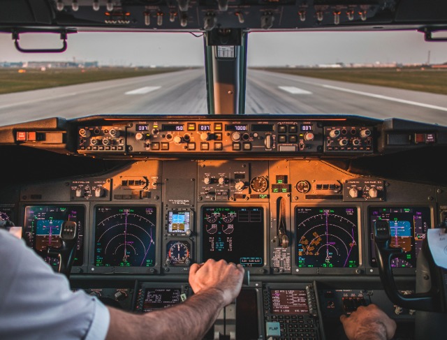 Dubai Airlines Passenger Recounts Terrifying Mid-Air Incident Over Israel